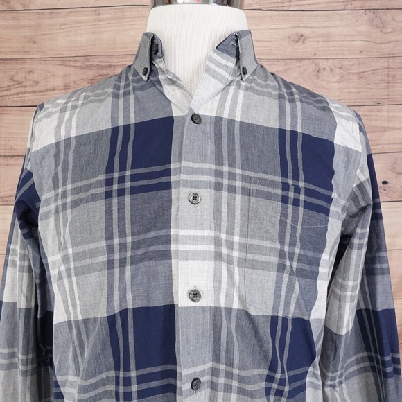 VAN HEUSEN ORIGINALS SLIM FIT BLUE GREY PLAID BUTTON DOWN SHIRT MENS M 15-15.5 - Picture 1 of 5